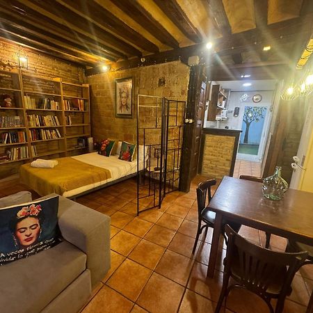 El Rincon De Frida By Apartamentos 로그로노 외부 사진